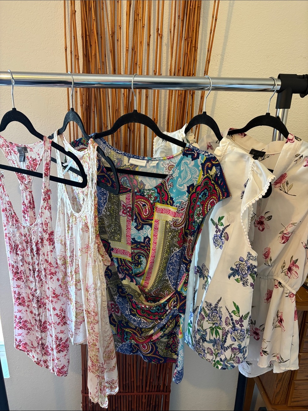 Like New Medium Blouse Bundle(5)